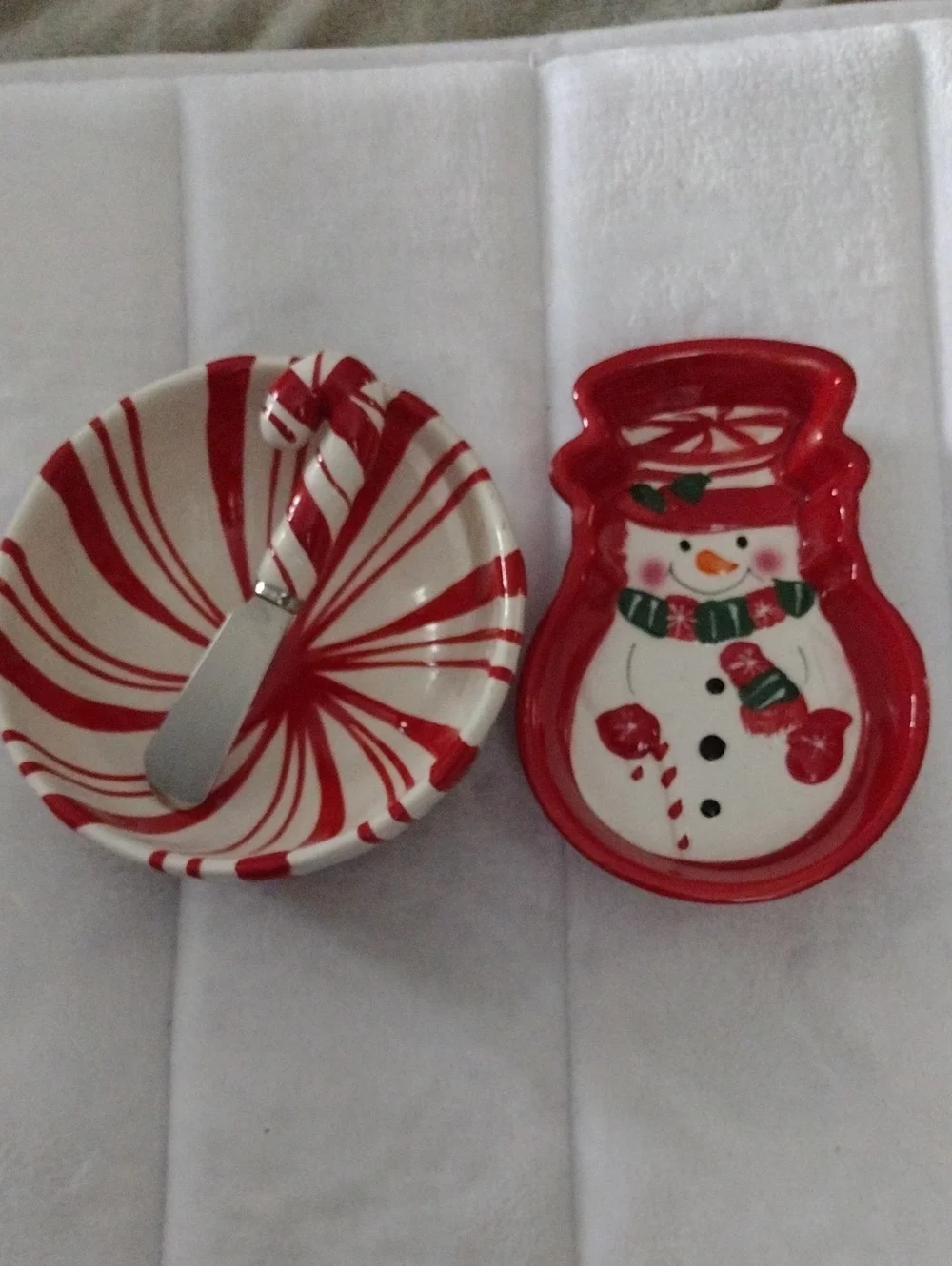 Holiday Red Ceramic Snowman Dip Bowl Set
